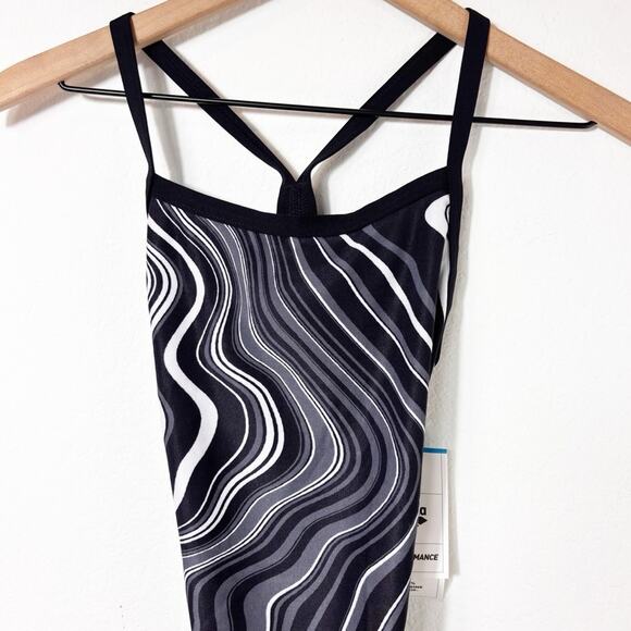 ARENA PERFORMANCE MARBLED WOMEN'S SWIMSUIT CHALLENGE BACK ONE PIECE MAXLIFE 30 - Picture 5 of 8